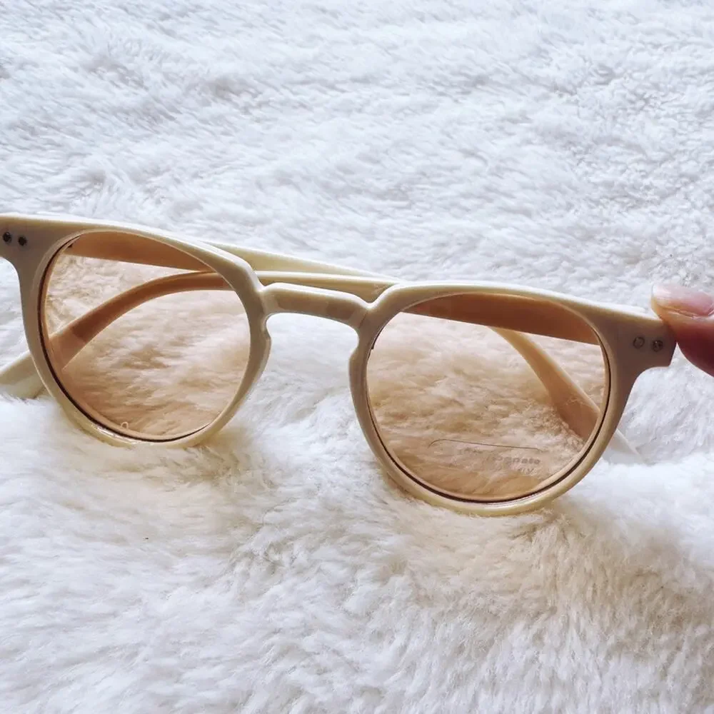 Pablo White Round Sunglasses